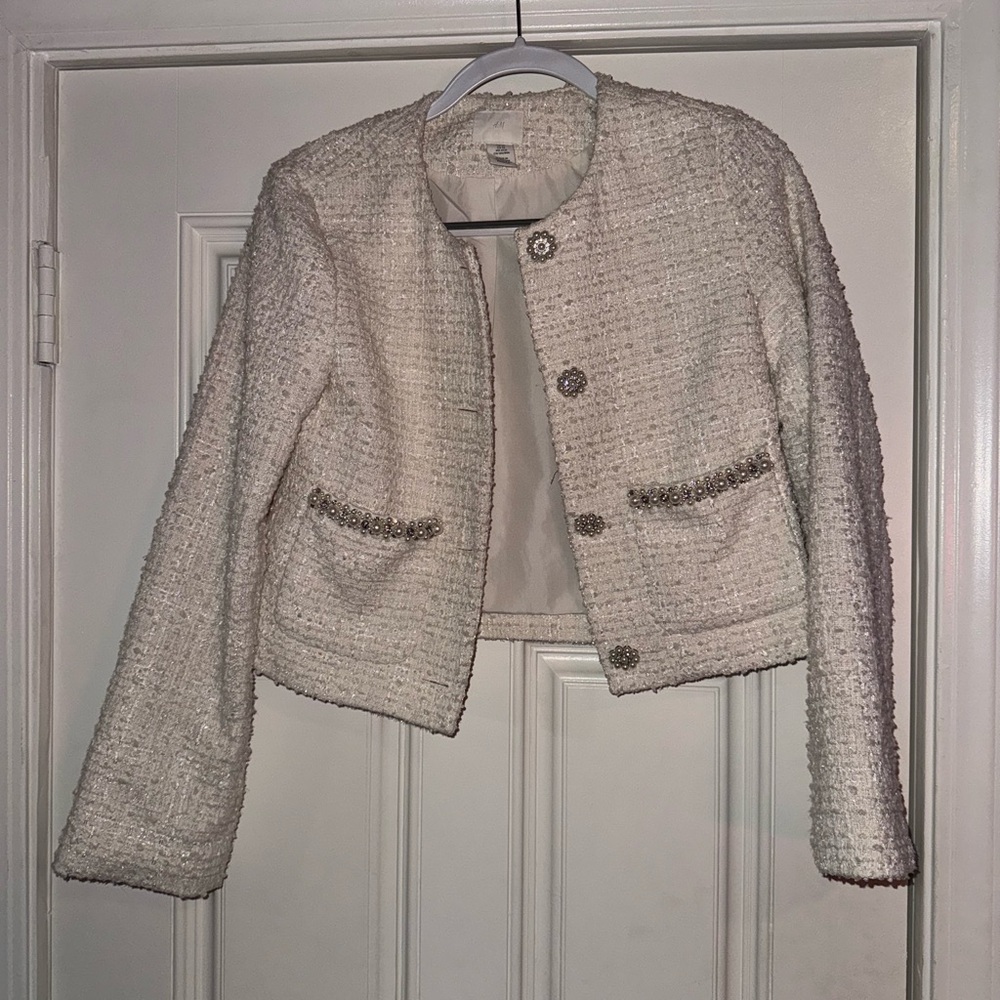 H&M White Tweed Blazer with Structured Shoulders